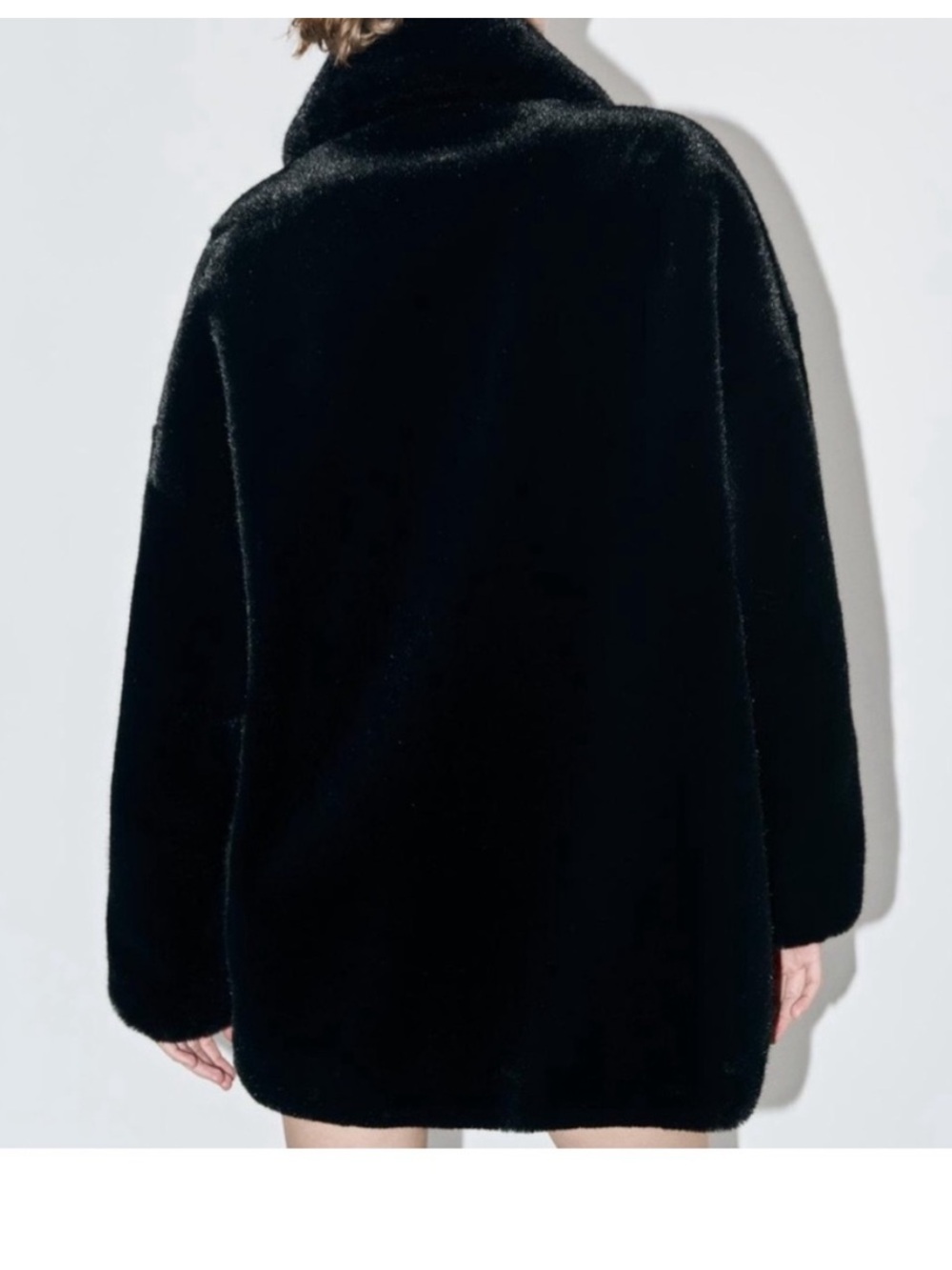 VIRAL NEW Zara faux fur coat, black, fluffy size L 
🚨FIRM PRICE NO DISCOUNT - Picture 2 of 16